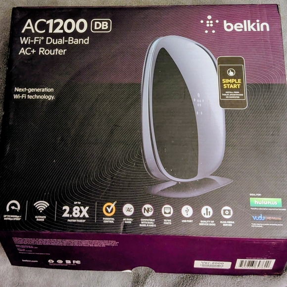belkin Other - Belkin AC1200 Dual-Band Router - Black and Purple